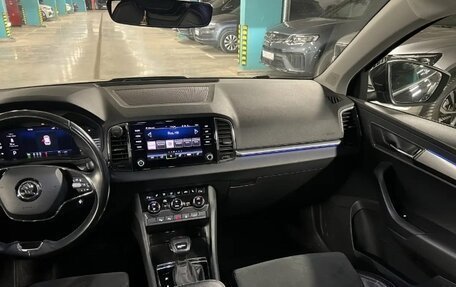 Skoda Karoq I, 2021 год, 2 200 000 рублей, 2 фотография