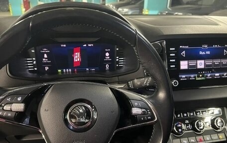 Skoda Karoq I, 2021 год, 2 200 000 рублей, 6 фотография