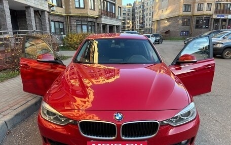 BMW 3 серия, 2014 год, 1 500 000 рублей, 16 фотография