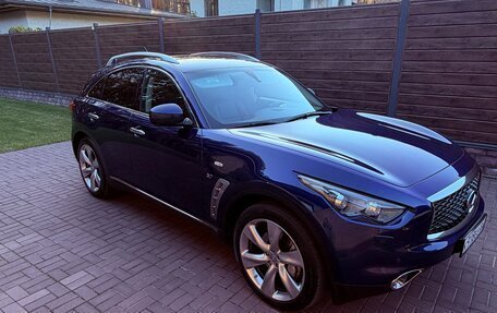 Infiniti QX70, 2017 год, 3 600 000 рублей, 4 фотография