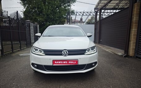 Volkswagen Jetta VII, 2013 год, 1 350 000 рублей, 1 фотография