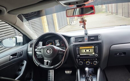 Volkswagen Jetta VII, 2013 год, 1 350 000 рублей, 7 фотография