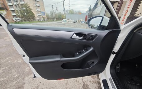 Volkswagen Jetta VII, 2013 год, 1 350 000 рублей, 17 фотография