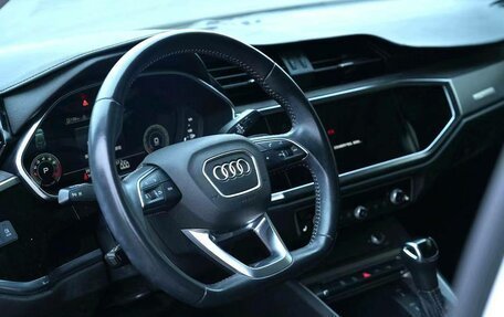 Audi Q3, 2022 год, 2 690 000 рублей, 9 фотография