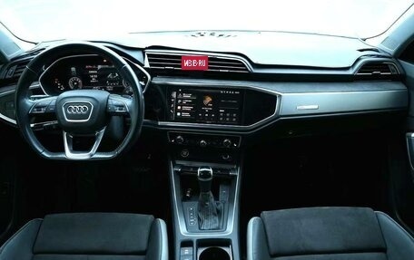 Audi Q3, 2022 год, 2 690 000 рублей, 10 фотография