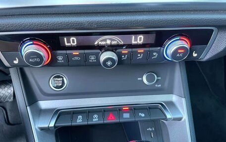 Audi Q3, 2022 год, 2 690 000 рублей, 20 фотография