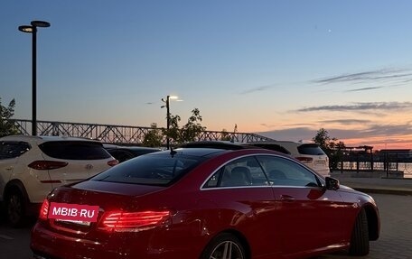 Mercedes-Benz E-Класс, 2014 год, 1 900 000 рублей, 9 фотография