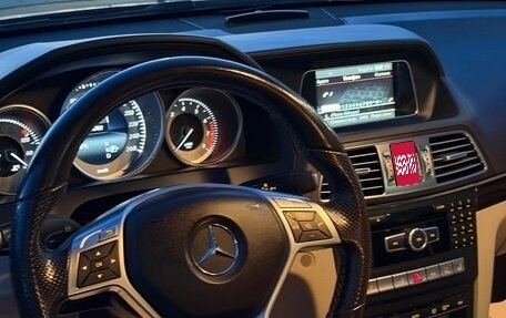 Mercedes-Benz E-Класс, 2014 год, 1 900 000 рублей, 18 фотография