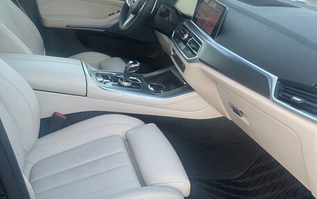 BMW X5, 2019 год, 5 950 000 рублей, 8 фотография