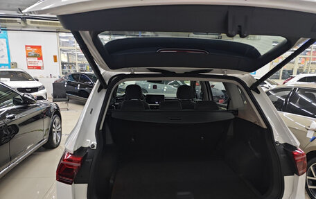 Volkswagen Tiguan II, 2022 год, 2 350 000 рублей, 21 фотография