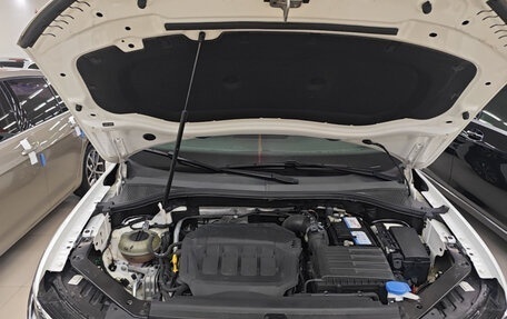 Volkswagen Tiguan II, 2022 год, 2 350 000 рублей, 23 фотография
