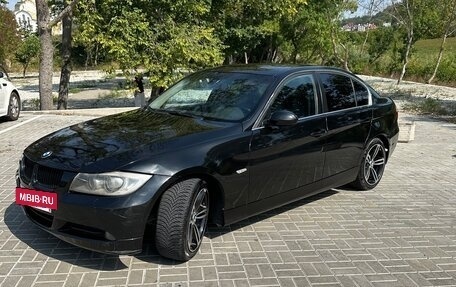 BMW 3 серия, 2005 год, 900 000 рублей, 4 фотография