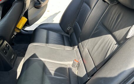 BMW 3 серия, 2005 год, 900 000 рублей, 16 фотография