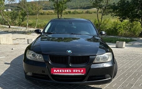 BMW 3 серия, 2005 год, 900 000 рублей, 7 фотография