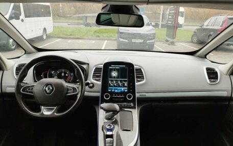 Renault Espace V, 2018 год, 1 550 000 рублей, 15 фотография