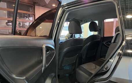 Toyota RAV4, 2010 год, 1 365 000 рублей, 23 фотография