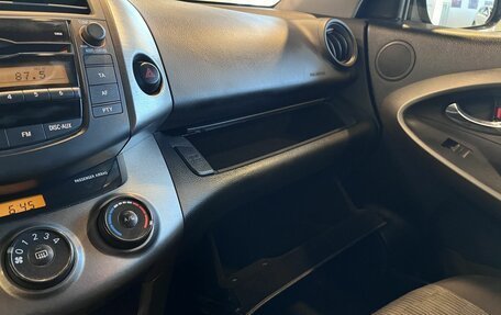 Toyota RAV4, 2010 год, 1 365 000 рублей, 29 фотография