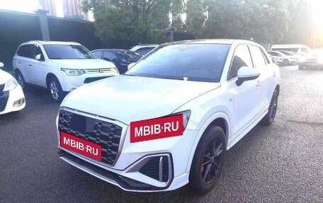 Audi Q2 I, 2022 год, 2 400 000 рублей, 2 фотография