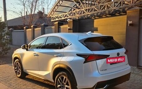 Lexus NX I, 2018 год, 3 600 000 рублей, 3 фотография