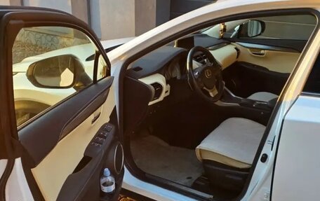 Lexus NX I, 2018 год, 3 600 000 рублей, 10 фотография