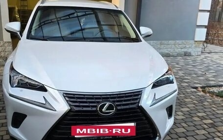 Lexus NX I, 2018 год, 3 600 000 рублей, 7 фотография