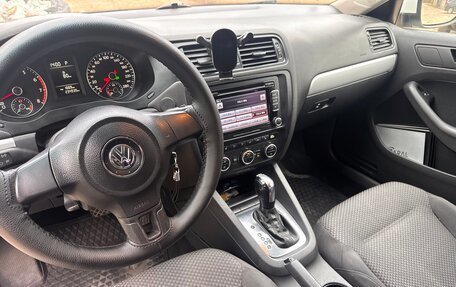 Volkswagen Jetta VII, 2013 год, 950 000 рублей, 12 фотография