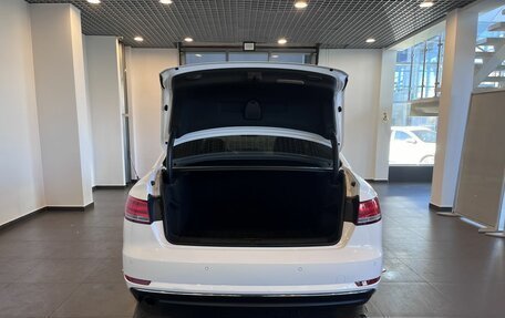 Audi A4, 2015 год, 1 876 000 рублей, 38 фотография