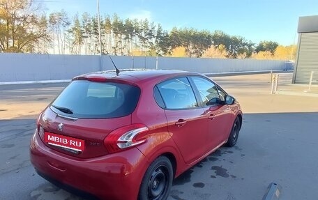 Peugeot 208 II, 2013 год, 575 000 рублей, 2 фотография