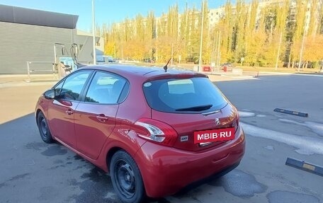 Peugeot 208 II, 2013 год, 575 000 рублей, 4 фотография