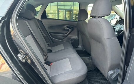 Volkswagen Polo VI (EU Market), 2012 год, 700 000 рублей, 8 фотография