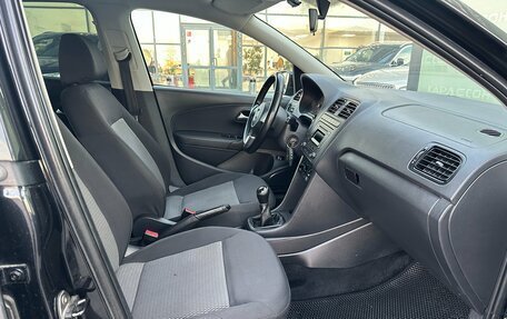 Volkswagen Polo VI (EU Market), 2012 год, 700 000 рублей, 7 фотография