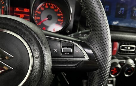 Suzuki Jimny, 2019 год, 2 490 000 рублей, 18 фотография