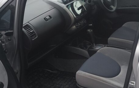 Honda Fit III, 2004 год, 380 000 рублей, 5 фотография