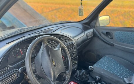 Chevrolet Niva I рестайлинг, 2004 год, 254 000 рублей, 3 фотография