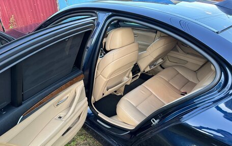 BMW 5 серия, 2011 год, 1 900 000 рублей, 4 фотография