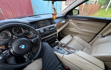 BMW 5 серия, 2011 год, 1 900 000 рублей, 6 фотография