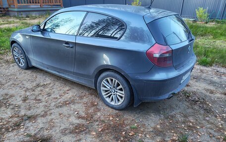 BMW 1 серия, 2008 год, 580 000 рублей, 7 фотография