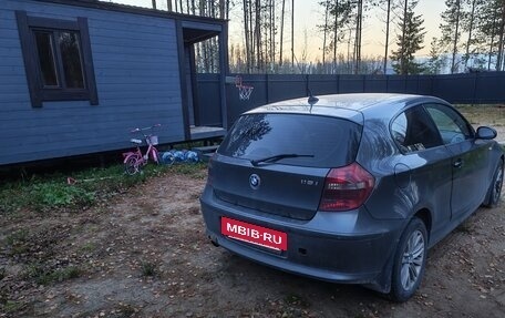BMW 1 серия, 2008 год, 580 000 рублей, 6 фотография