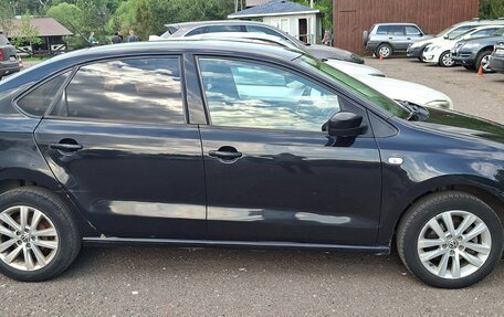 Volkswagen Polo VI (EU Market), 2013 год, 550 000 рублей, 2 фотография