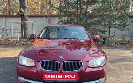 BMW 3 серия, 2010 год, 1 800 000 рублей, 2 фотография