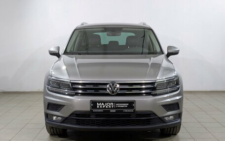 Volkswagen Tiguan II, 2018 год, 2 855 000 рублей, 8 фотография