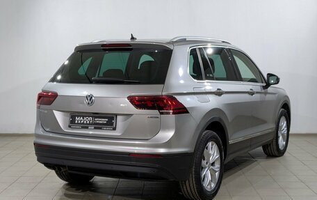 Volkswagen Tiguan II, 2018 год, 2 855 000 рублей, 14 фотография