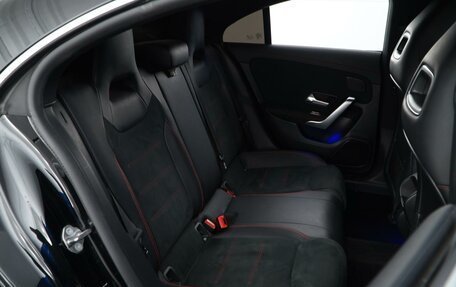 Mercedes-Benz CLA, 2019 год, 2 699 046 рублей, 7 фотография