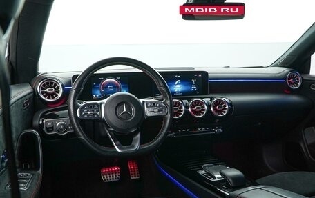 Mercedes-Benz CLA, 2019 год, 2 699 046 рублей, 6 фотография