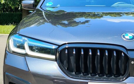 BMW 5 серия, 2020 год, 4 870 000 рублей, 2 фотография