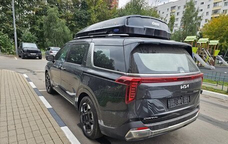 KIA Carnival, 2025 год, 5 900 000 рублей, 2 фотография