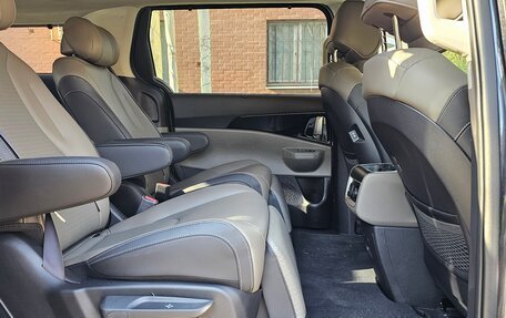 KIA Carnival, 2025 год, 5 900 000 рублей, 9 фотография