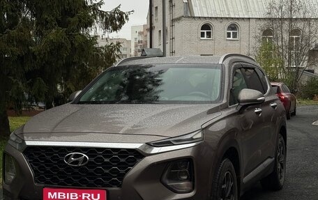 Hyundai Santa Fe IV, 2019 год, 3 550 000 рублей, 2 фотография