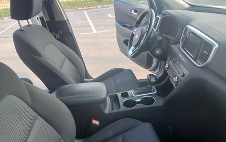 KIA Sportage IV рестайлинг, 2019 год, 2 050 000 рублей, 22 фотография