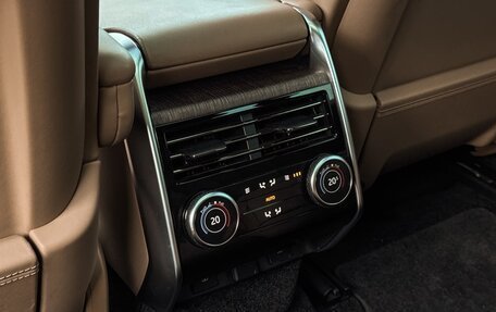 Land Rover Range Rover IV рестайлинг, 2022 год, 16 990 000 рублей, 35 фотография